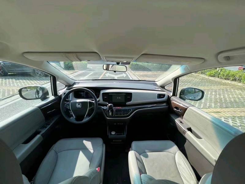 中山16年本田奥德赛6