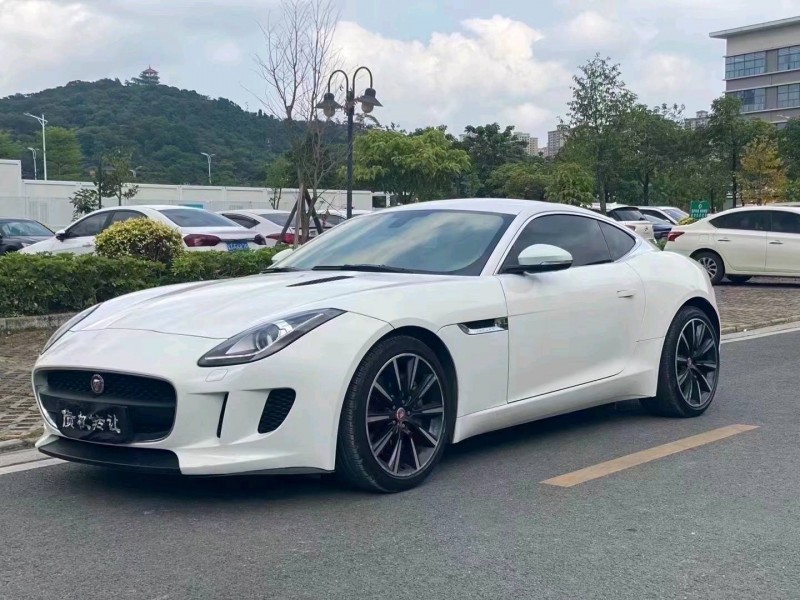 中山15年捷豹F-Type2