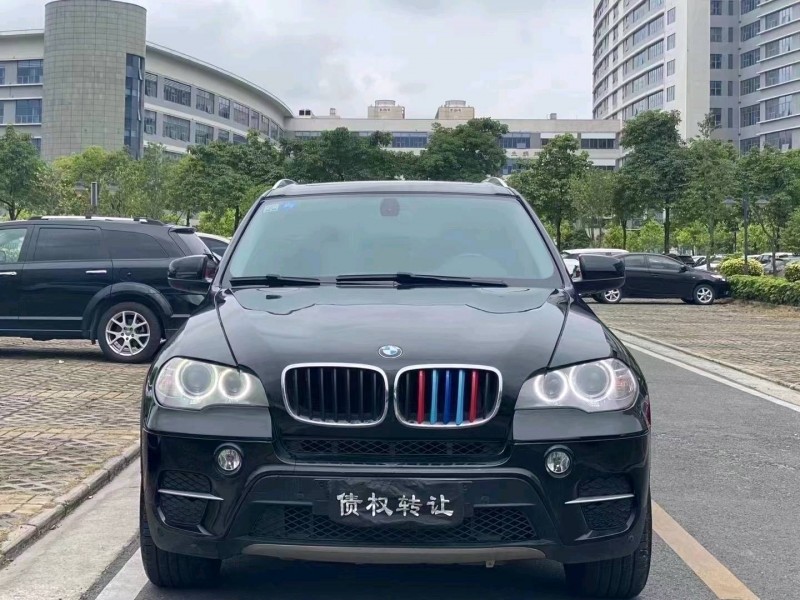 中山13年宝马X51
