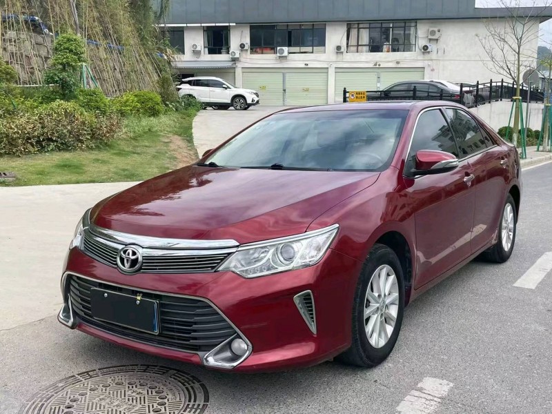中山15年丰田凯美瑞3