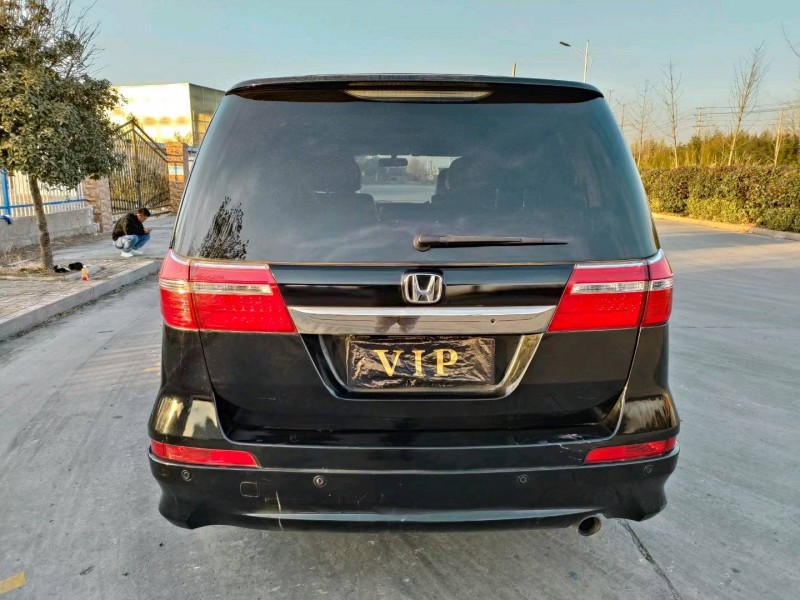 徐州15年本田艾力绅4