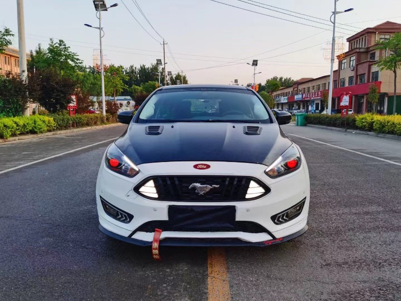 青岛16年福特福克斯9