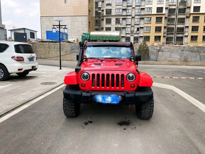 朔州13年Jeep牧馬人8
