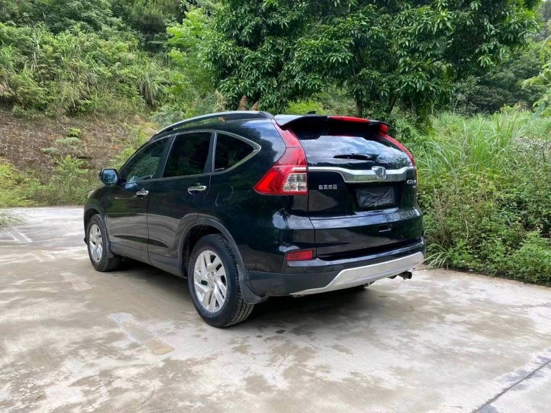 防城港16年本田CR-V3