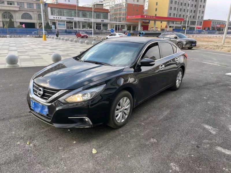 朔州18年日產天籟2