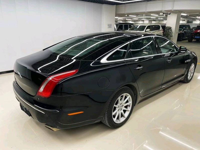 保定11年捷豹XJL7