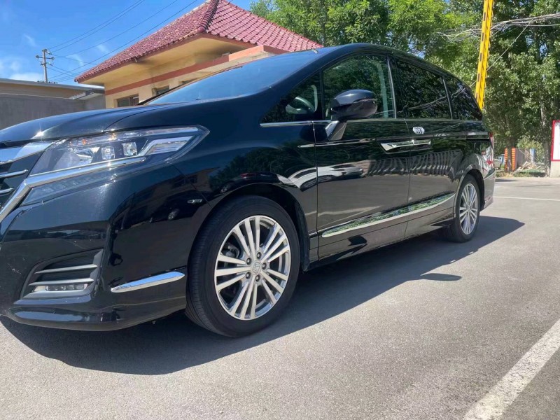 烟台18年本田艾力绅7