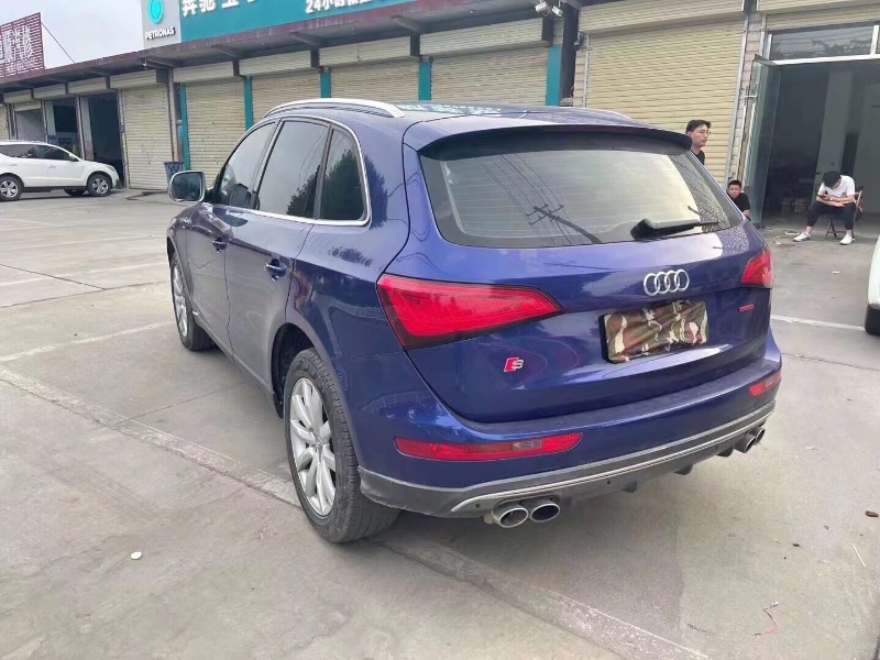 青岛15年奥迪Q54