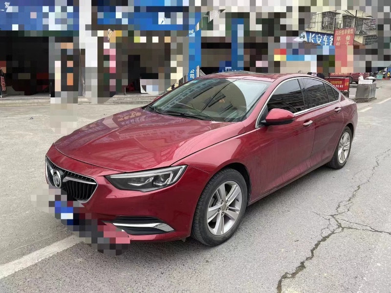 青岛18年别克君越7