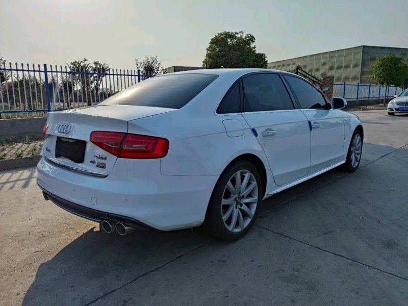 徐州16年奥迪A4L6