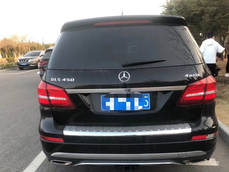 青岛17年奔驰GLS3