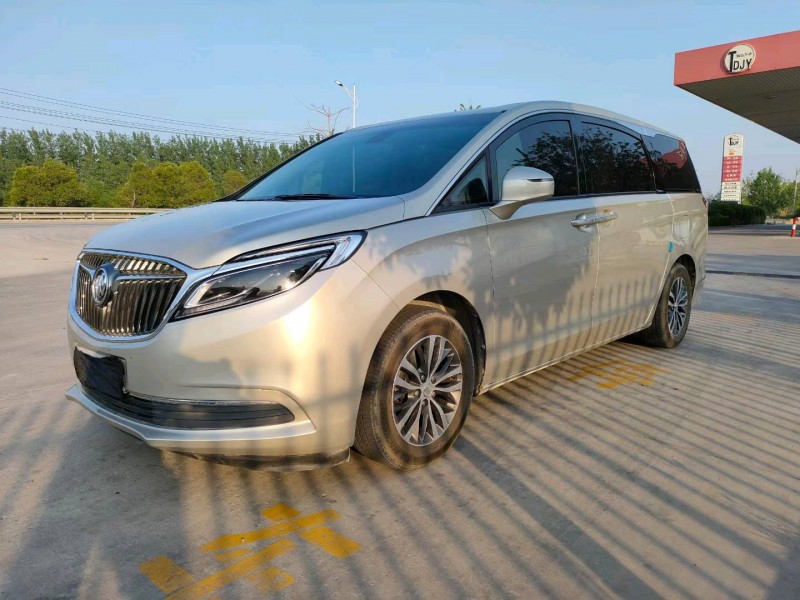 徐州17年别克GL83