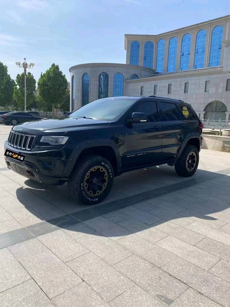 邢臺14年Jeep大切諾基8