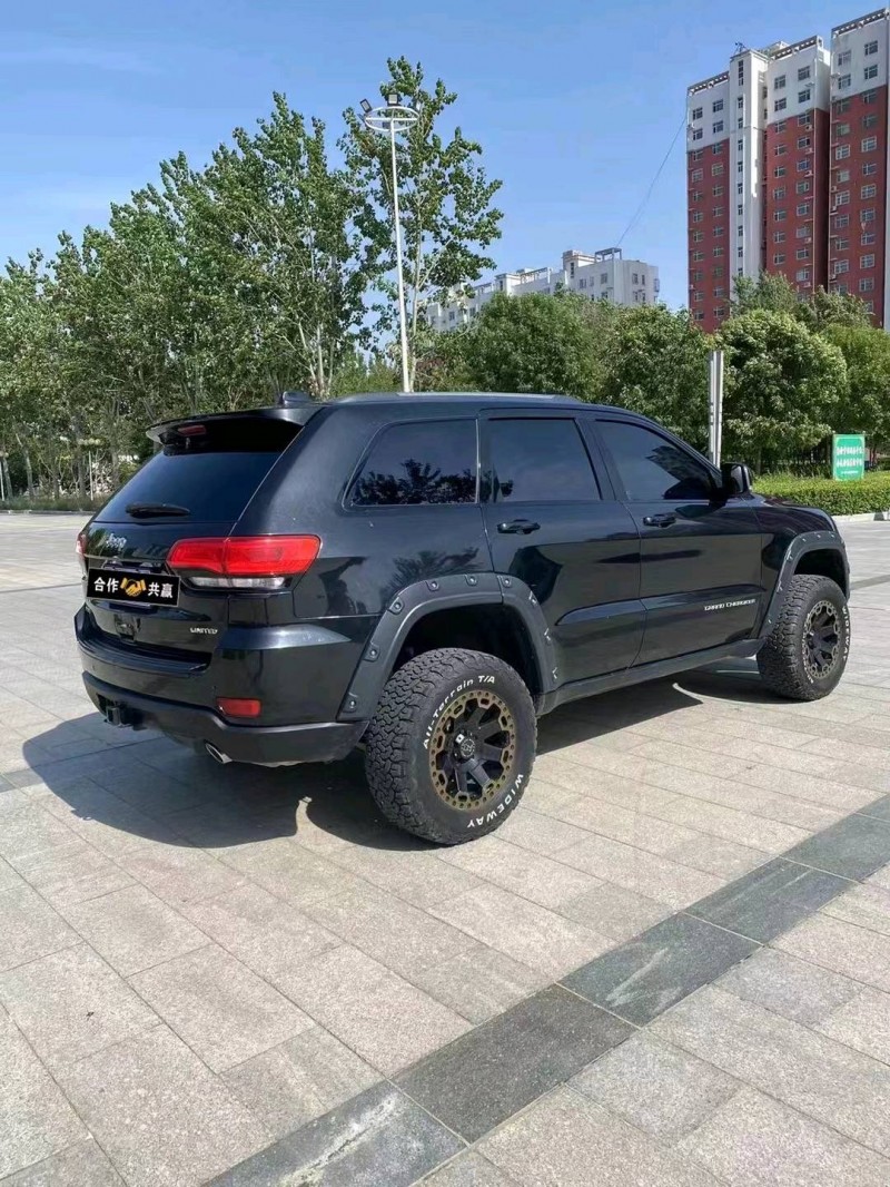邢臺14年Jeep大切諾基4