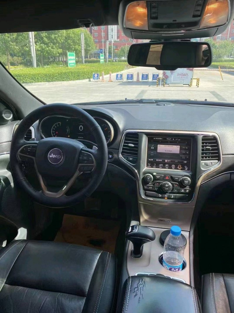 邢臺14年Jeep大切諾基3