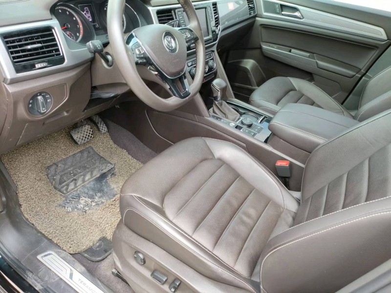 徐州17年大众途昂7