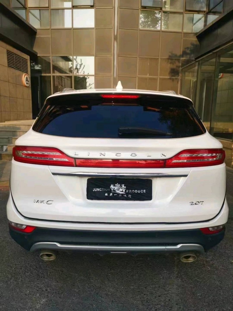 嘉興19年林肯MKX3