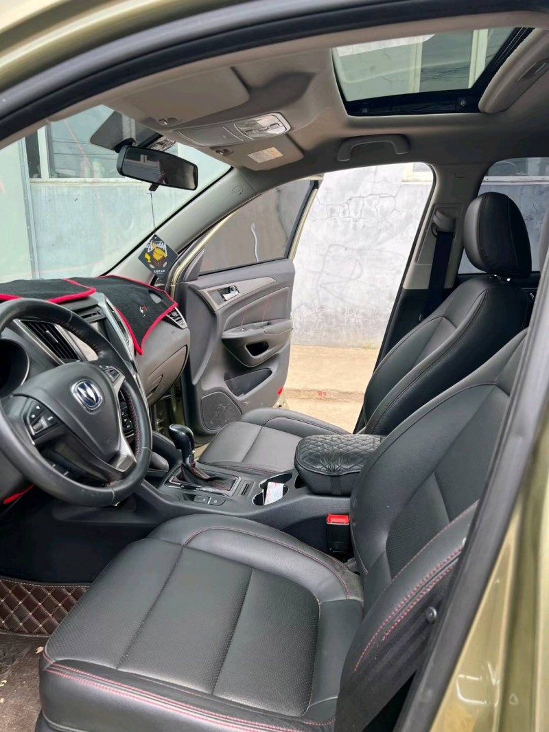 沈陽16年長安汽車CS755