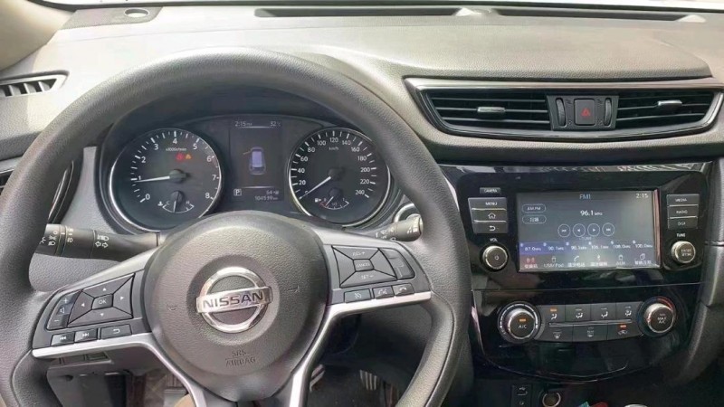 南通17年日產奇駿3
