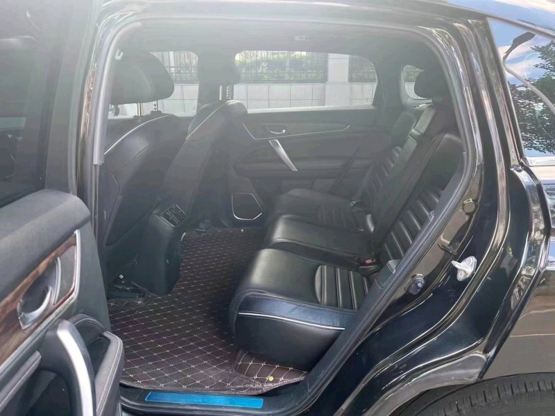 邯郸19年本田UR-V8