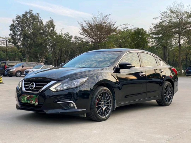 東莞17年日產天籟3
