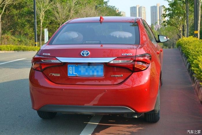 东莞17年丰田雷凌1