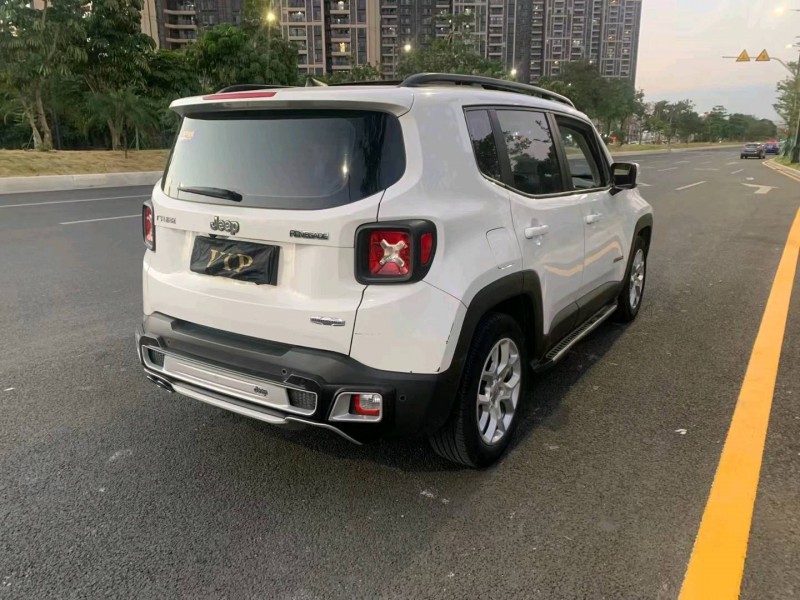 廣州17年Jeep自由俠7