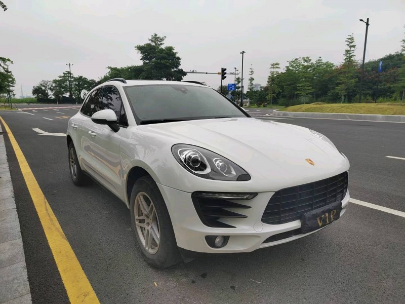 廣州16年保時捷Macan8