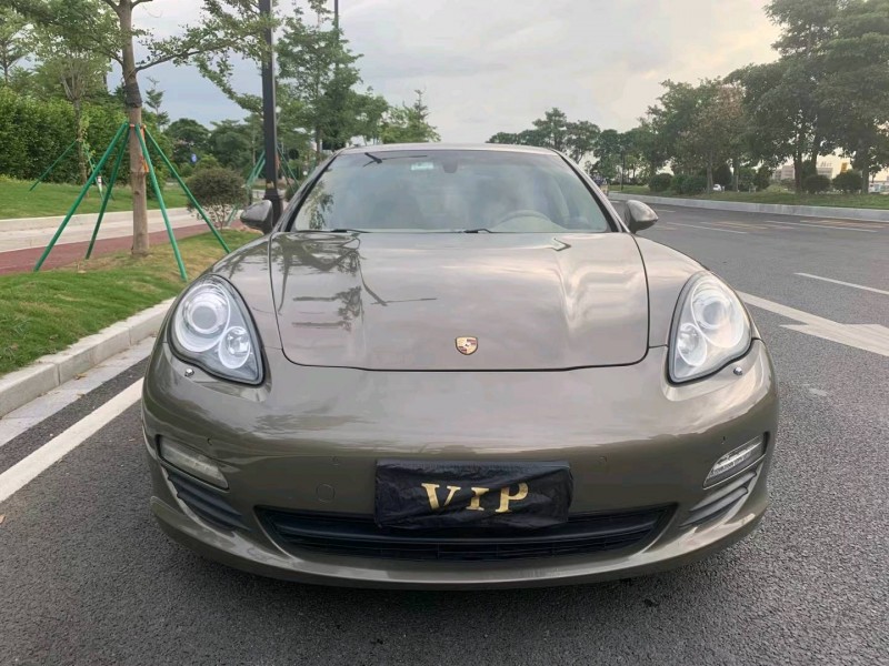 廣州11年保時捷帕拉梅拉1