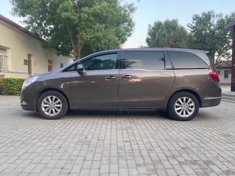 青岛15年别克GL87