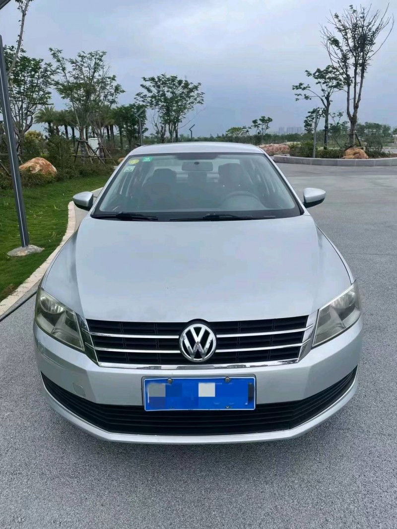 南平13年大眾朗逸1
