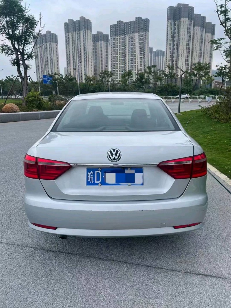 南平13年大眾朗逸2
