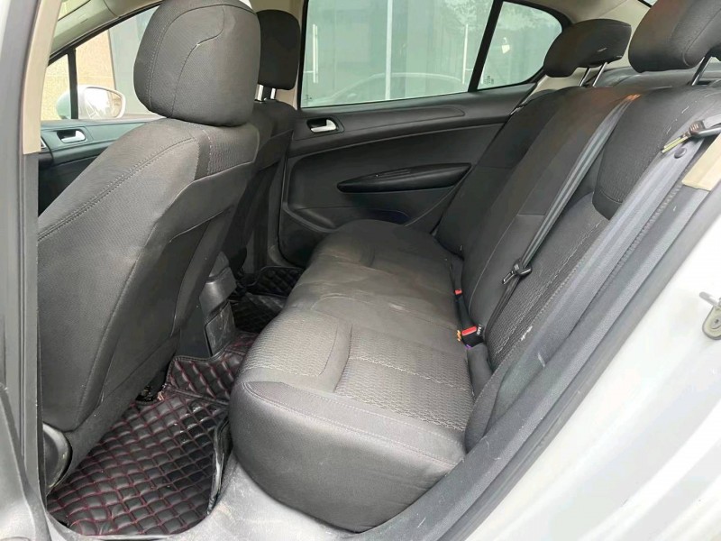 成都16年标致3085