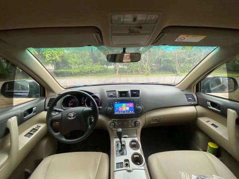 青岛15年丰田汉兰达2