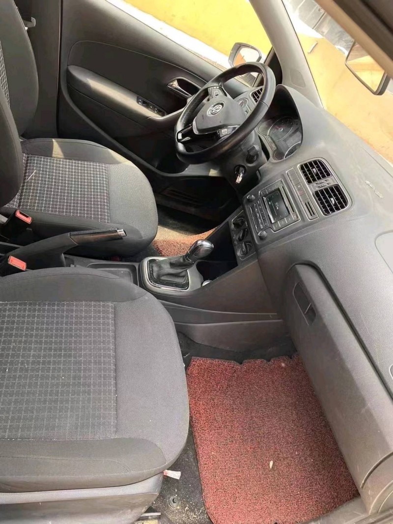 北京17年大众polo3