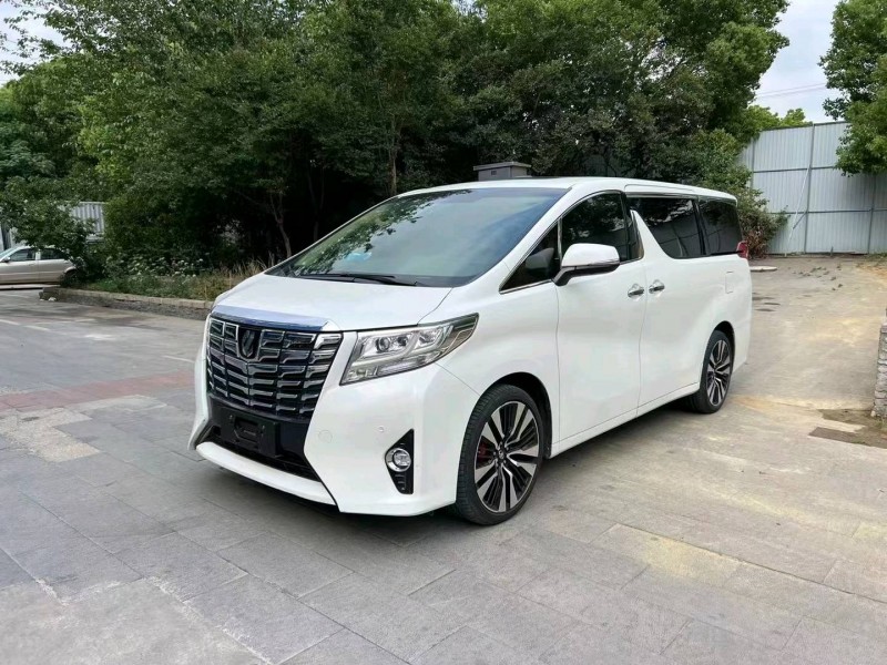 徐州17年丰田埃尔法8