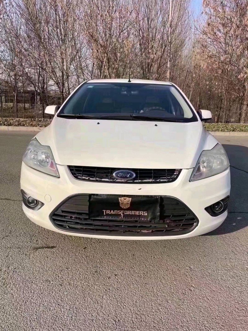 枣庄13年福特福克斯1