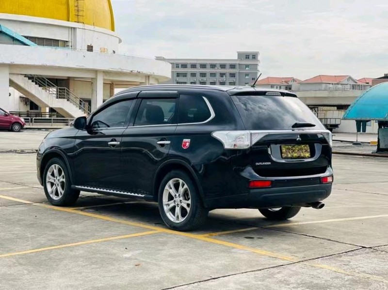 东莞15年三菱欧蓝德7