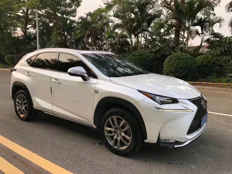 佛山17年雷克薩斯NX2