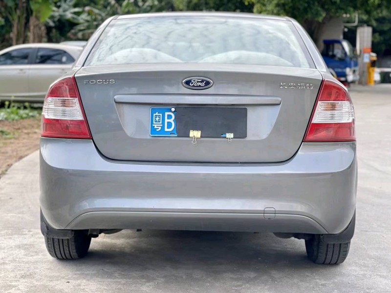 东莞13年福特福克斯3