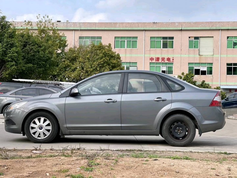 东莞13年福特福克斯5