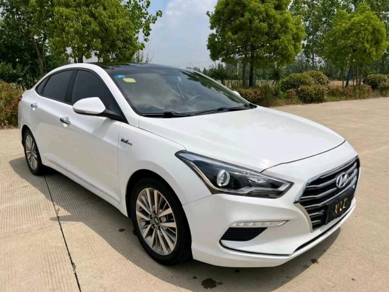 盐城18年现代名图3