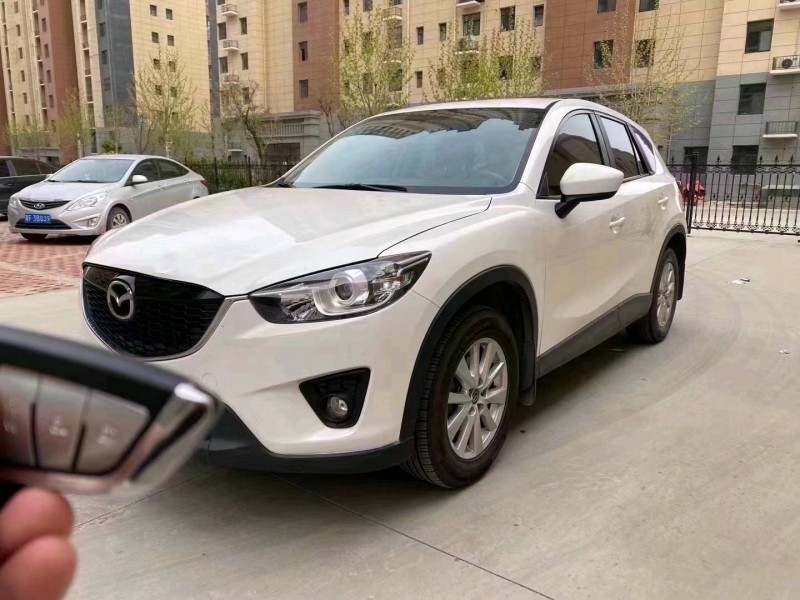 保定15年馬自達CX-52