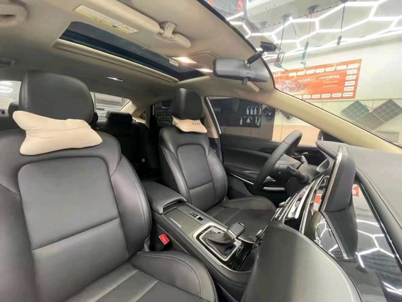 邵阳21年长安汽车睿驰CC4