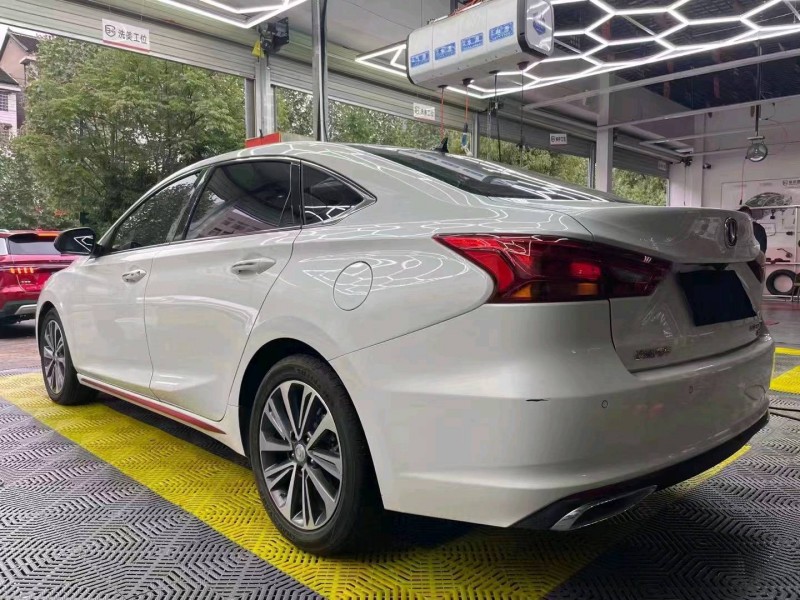 邵阳21年长安汽车睿驰CC6