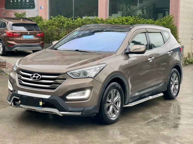 东莞14年现代全新胜达2