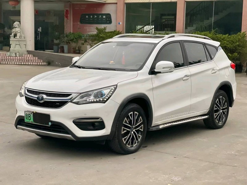 东莞18年比亚迪宋4