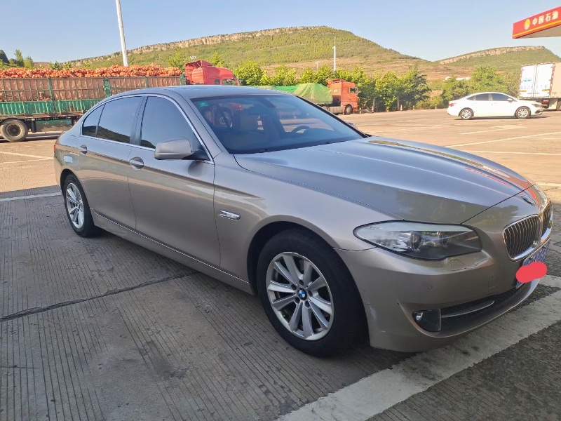 青岛13年宝马5系5