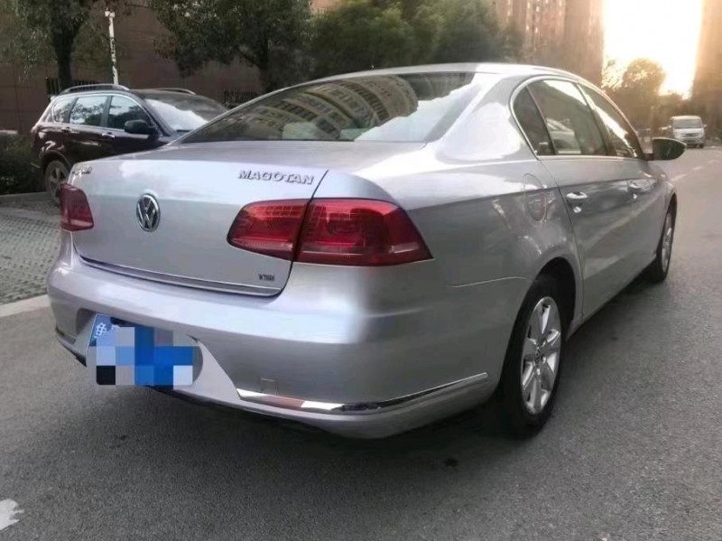 銅陵13年大眾邁騰4