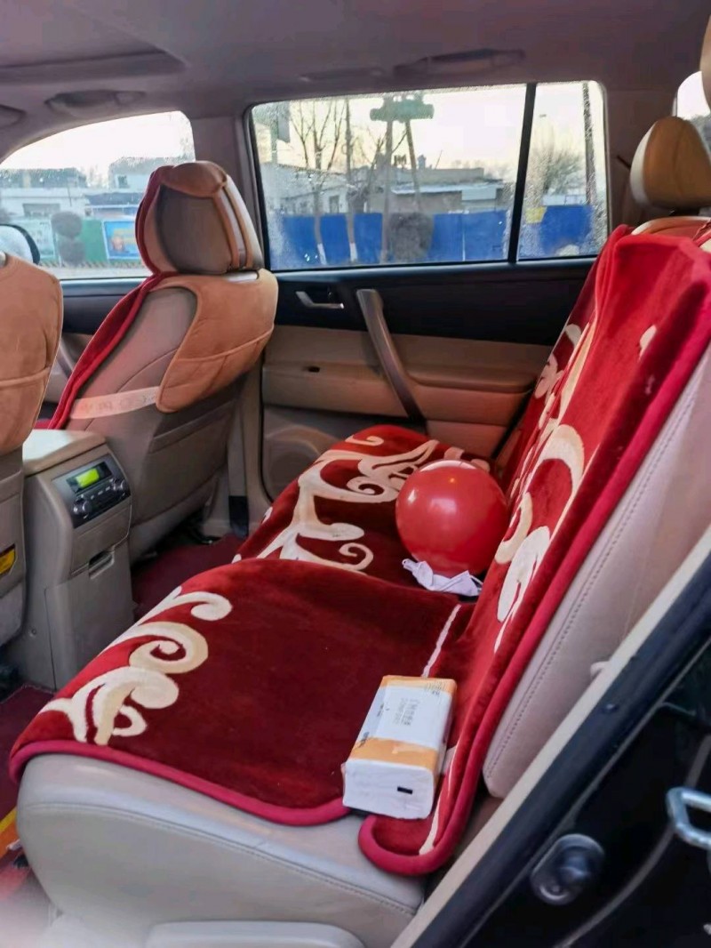 北京11年丰田汉兰达1